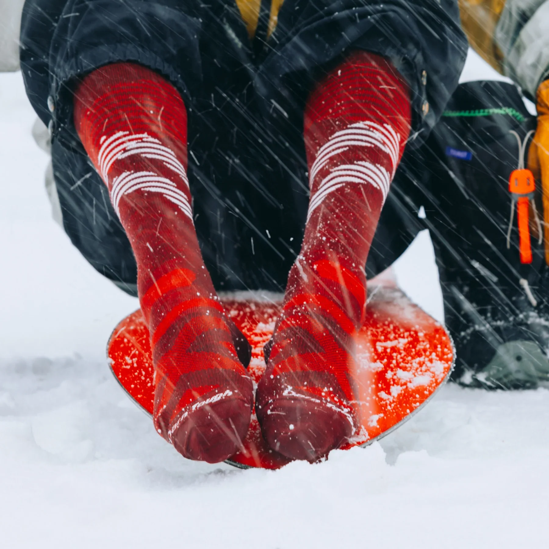 Darn Tough Men's Pennant RFL Over-the-Calf Ultra-Lightweight Ski & Snowboard Sock - Winter 2025/2026 - Image 4