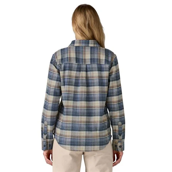 Patagonia Women's Fjord Flannel Shirt - Fall 2025 - Image 4